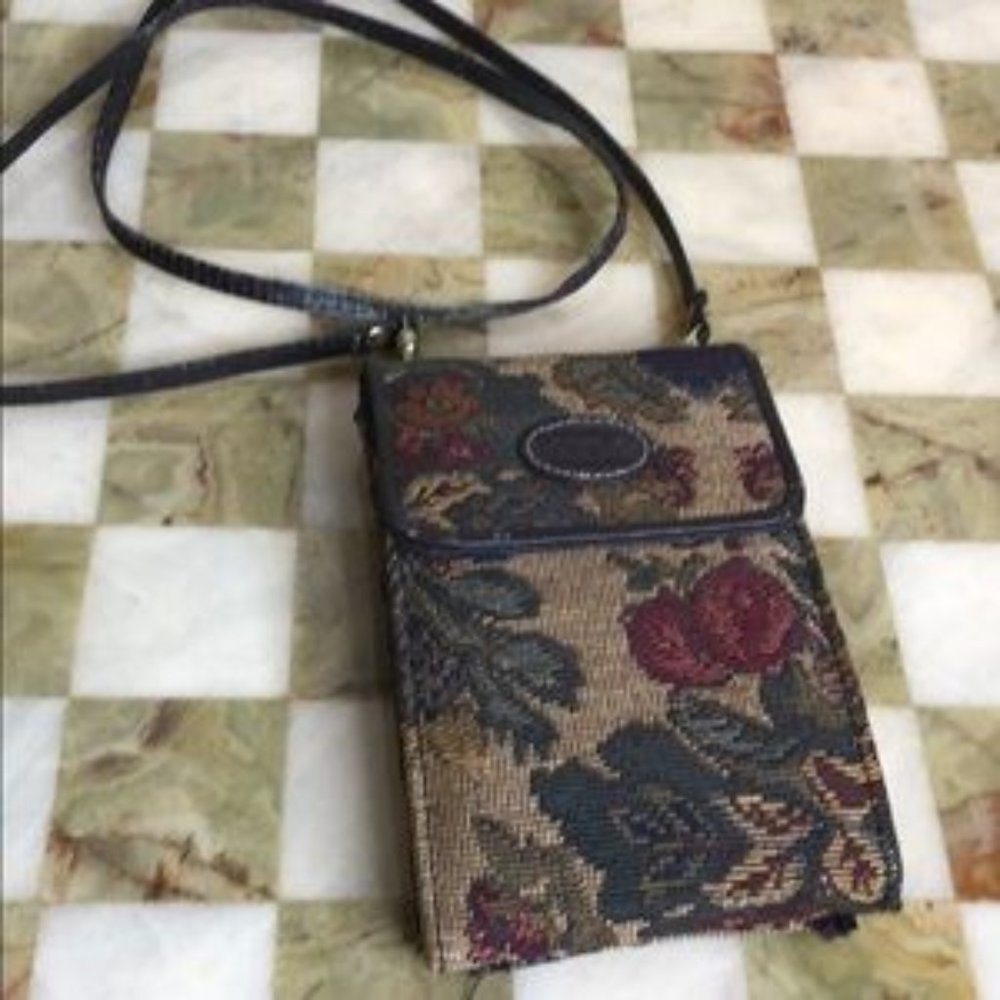 Brown Paisley ACCESSORY WORKS Crossbody Wallet